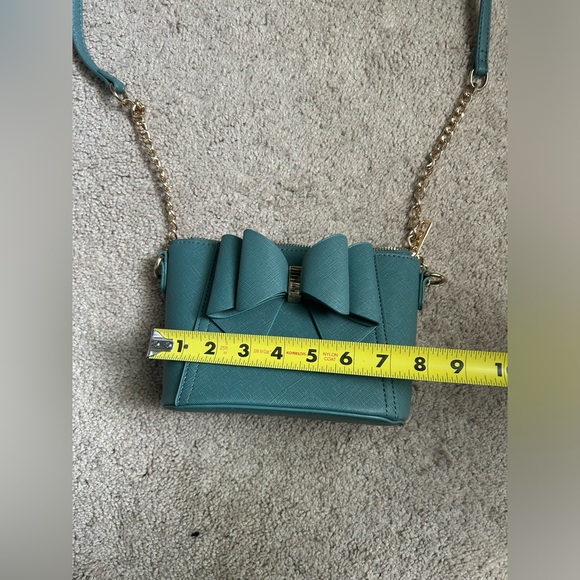 Like Dreams Emerald Vegan Leather Bow Crossbody Bag - Picture 7 of 9